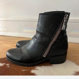 Frye Black Leather Ankle Boots w/ Silver Zipper